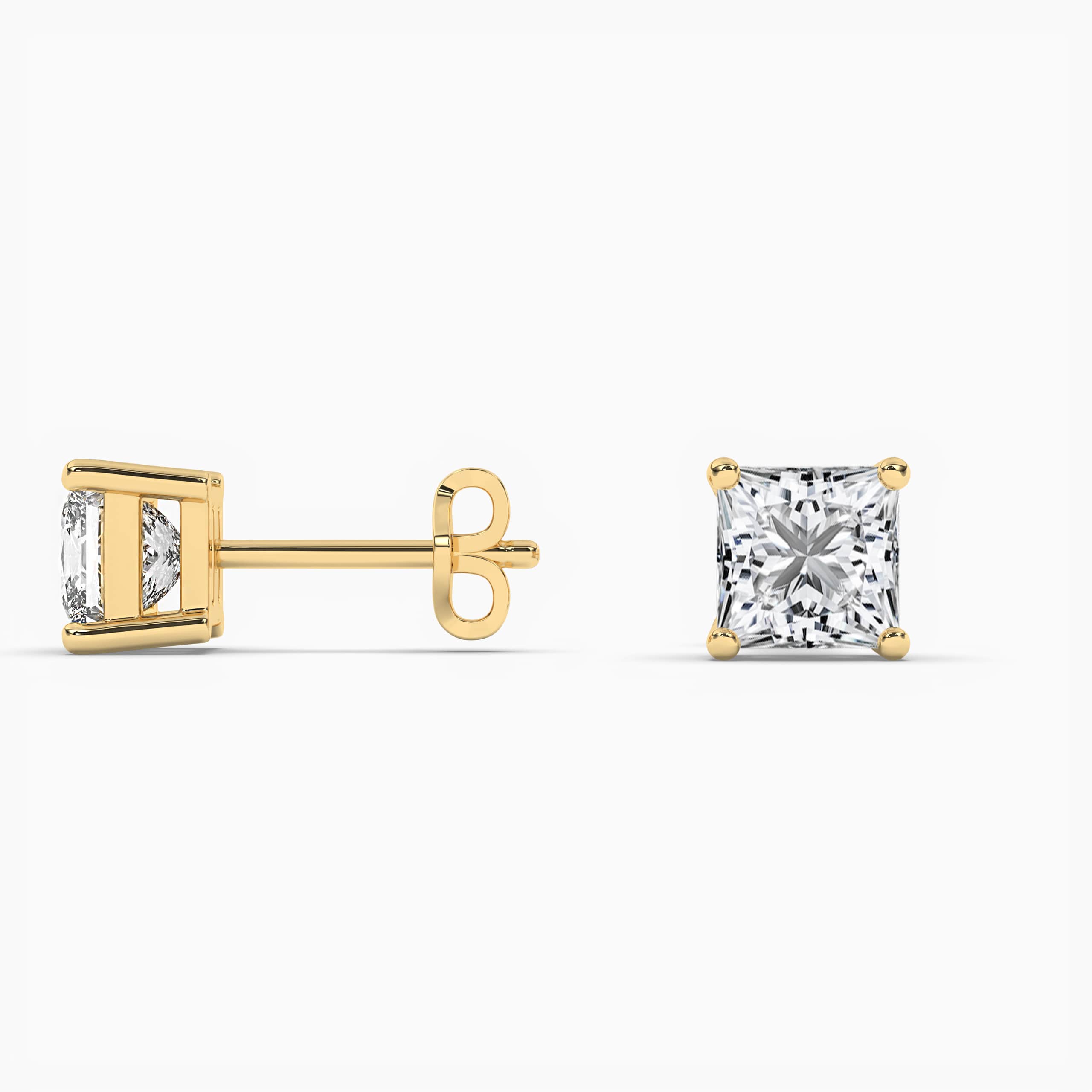 Princess Stud Earrings with White Diamond in Yellow Gold