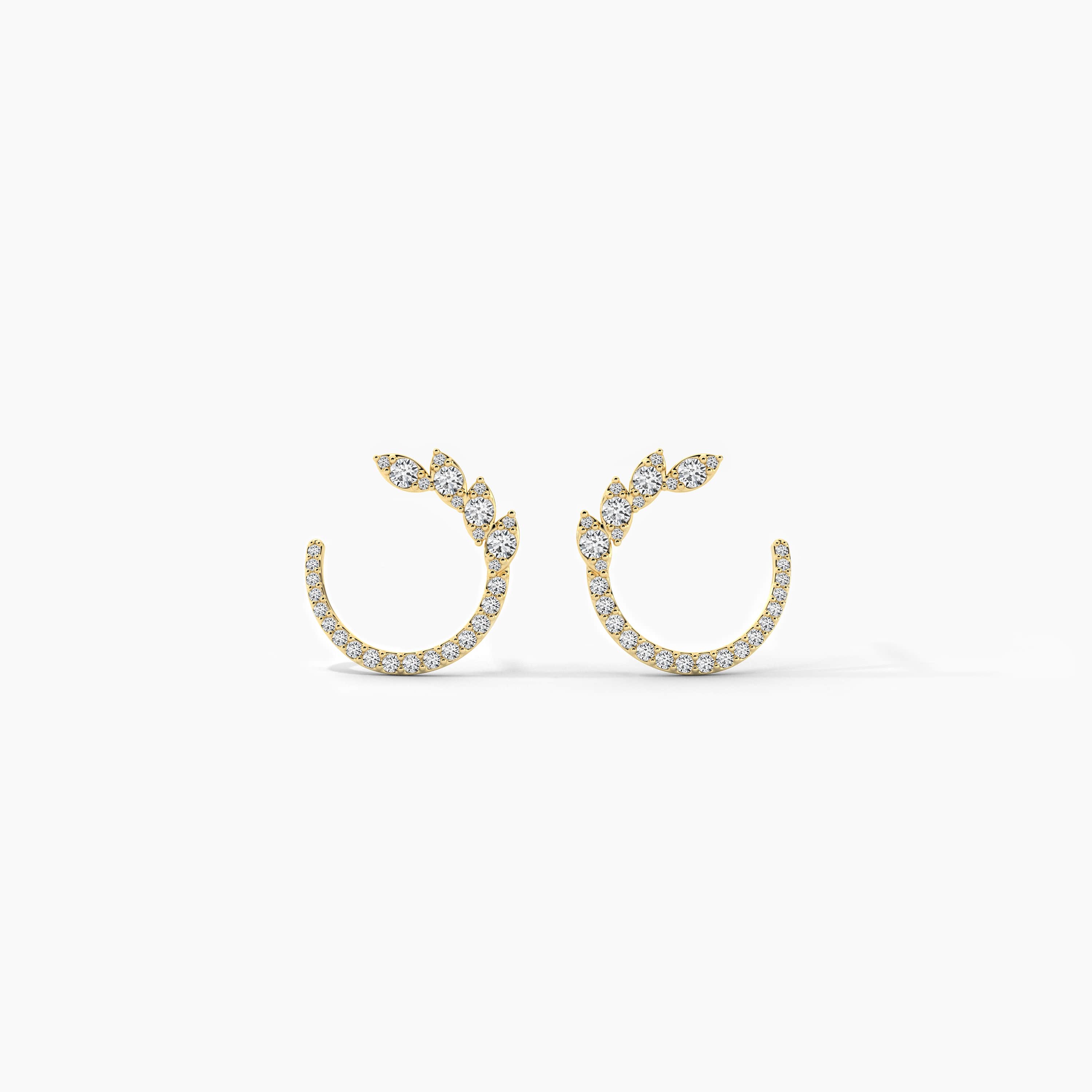 Yellow gold open hoops earring