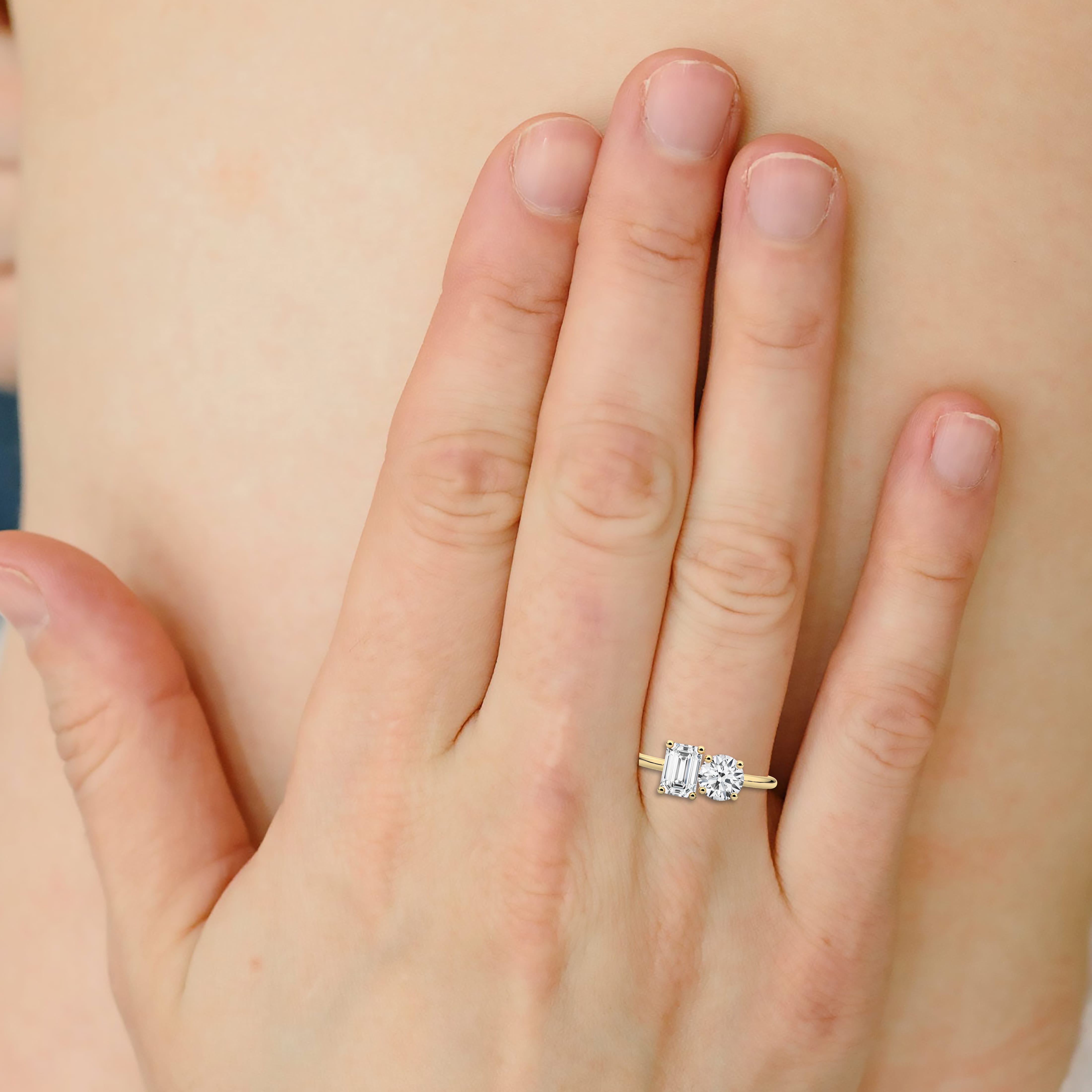 Round And Emerald Shape Moissanite Diamond Toi Et Moi Engagement Ring