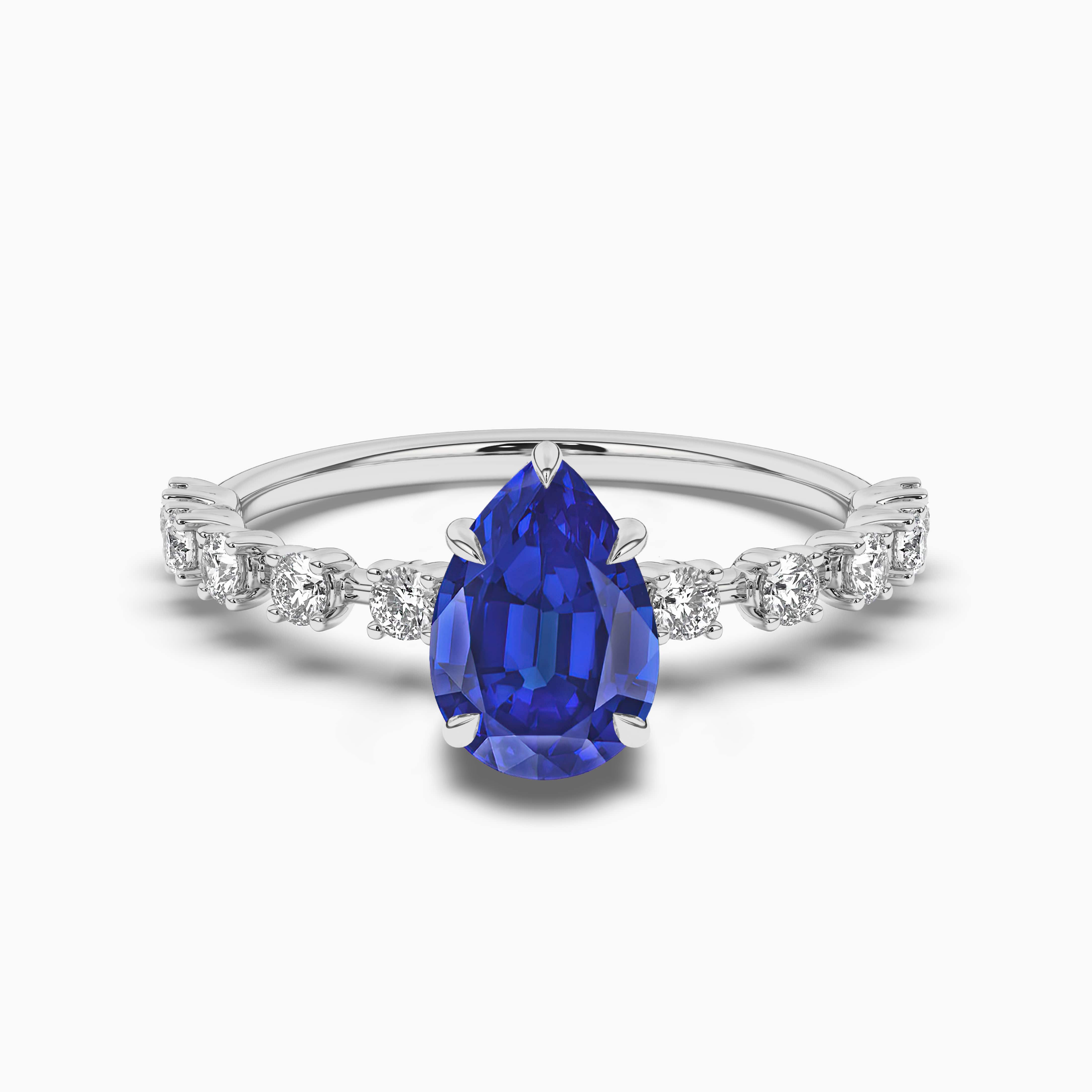 BLUE SAPPHIRE DIAMOND RING