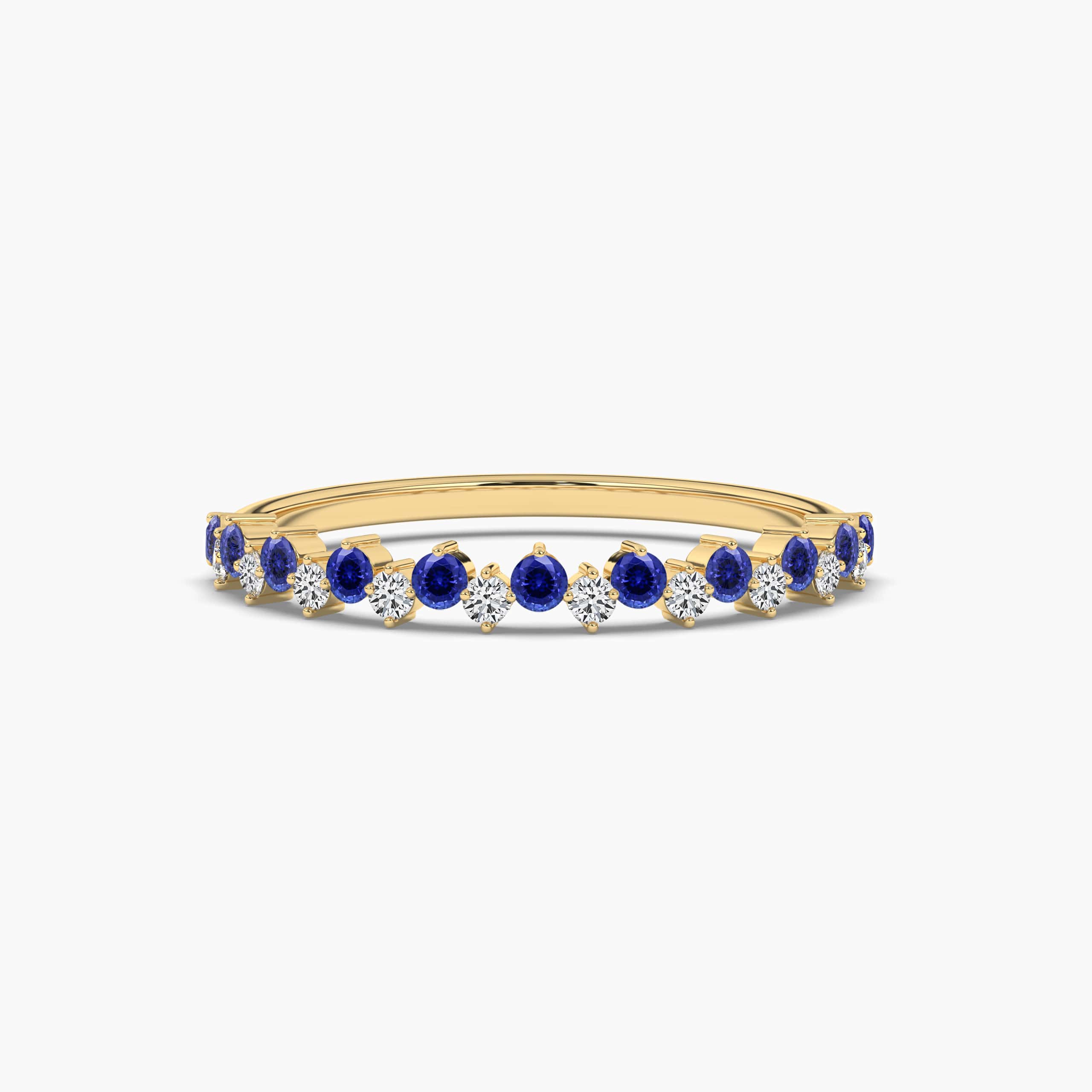 blue sapphire ring in yellow gold 