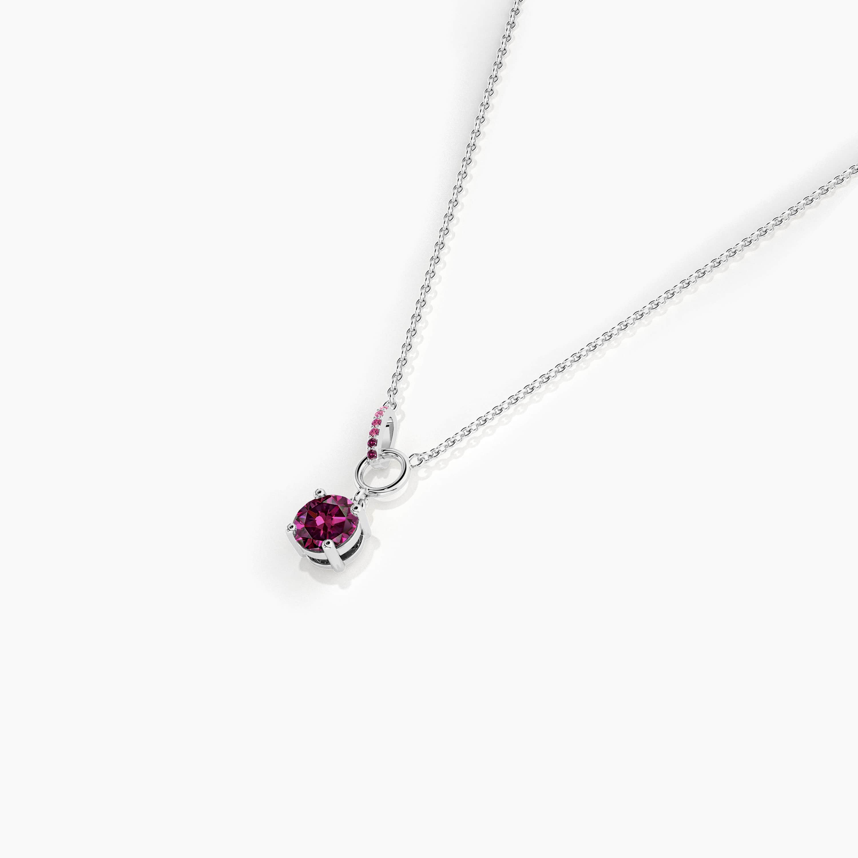 diamond interlocking circle necklace