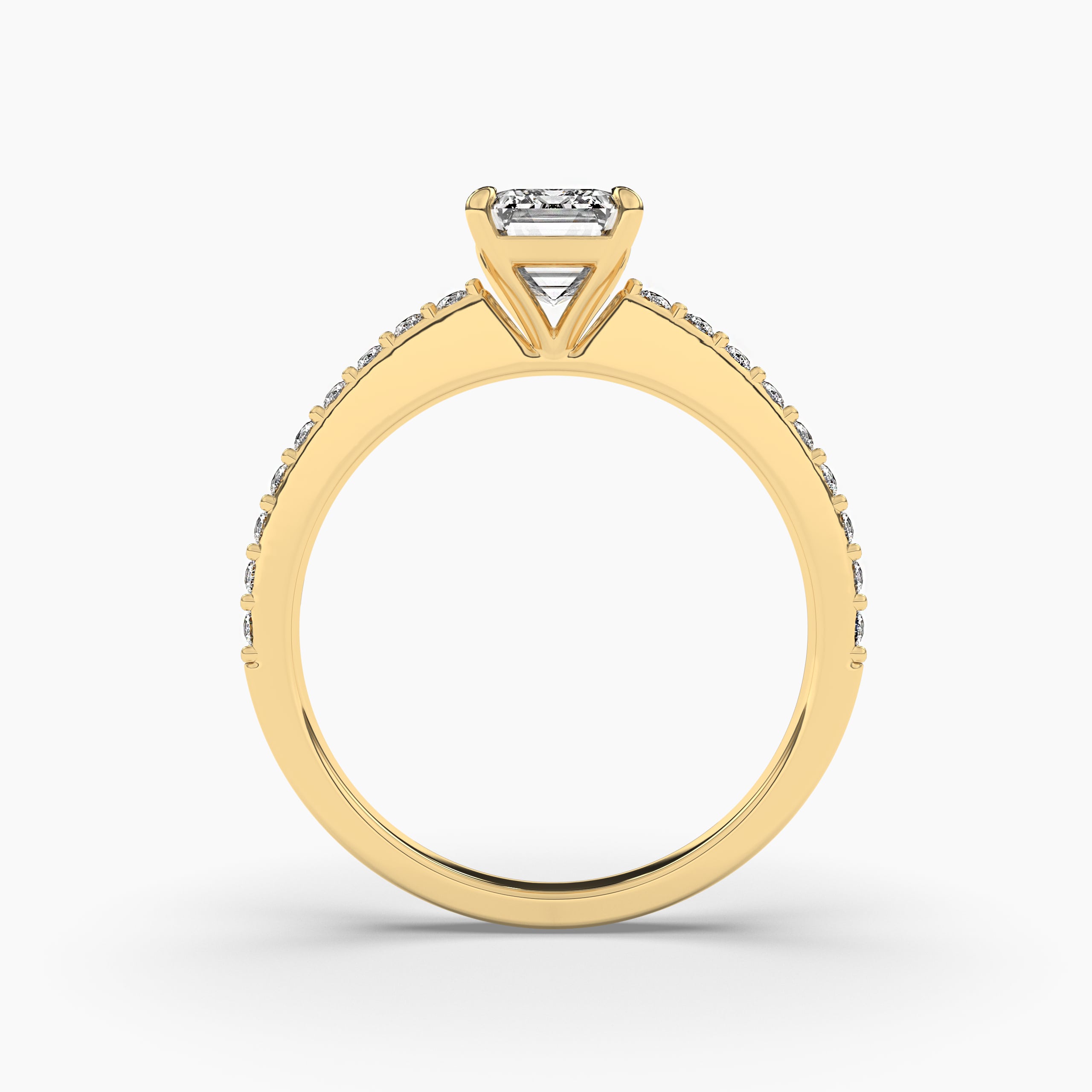 Oval cut sapphire diamond ring. Engagement ring in Yellow Gold For Engagement Ring And Wedding Ring For Womabn's