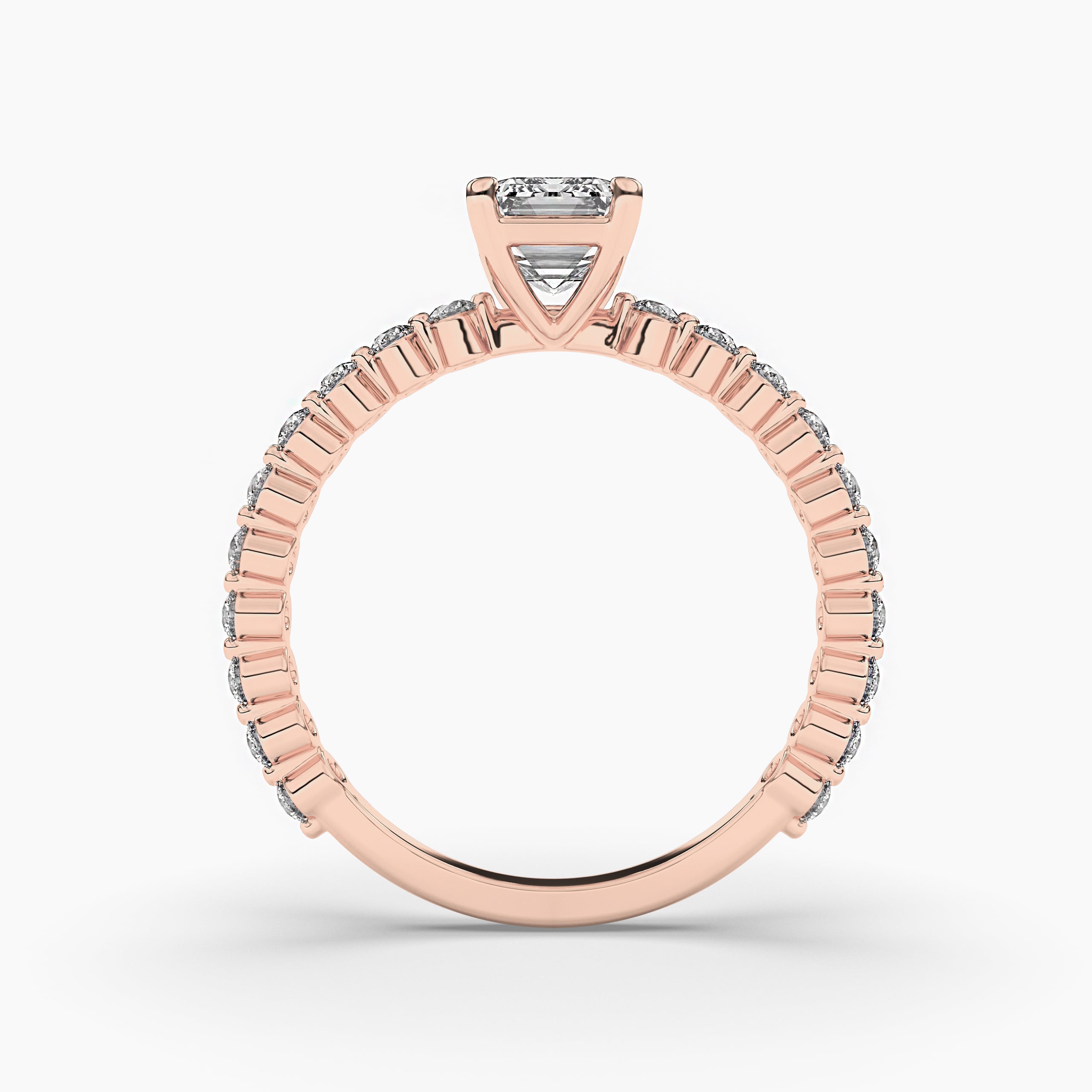 Engagement Ring with White Diamond in Rose Gold