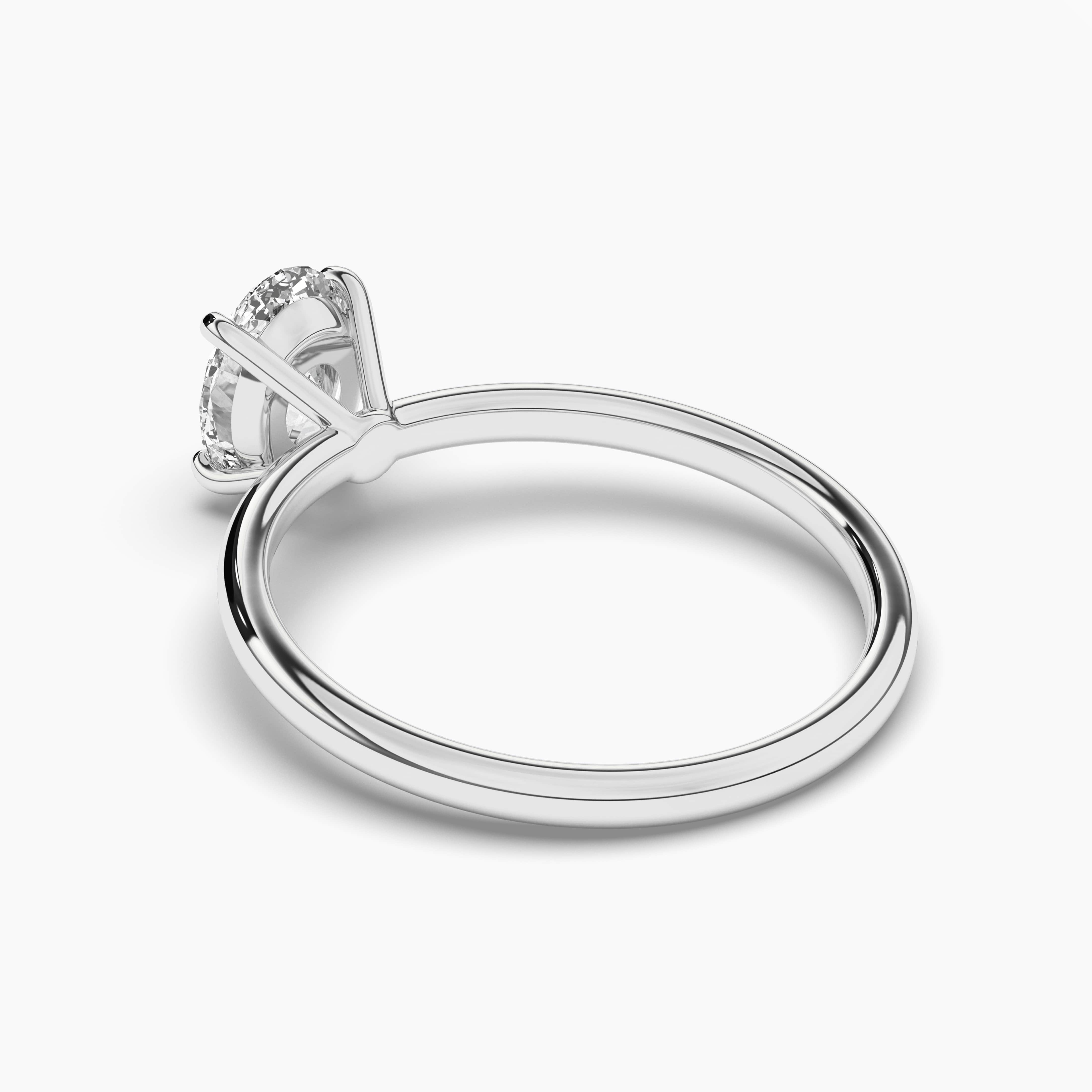 ladies solitaire diamond ring