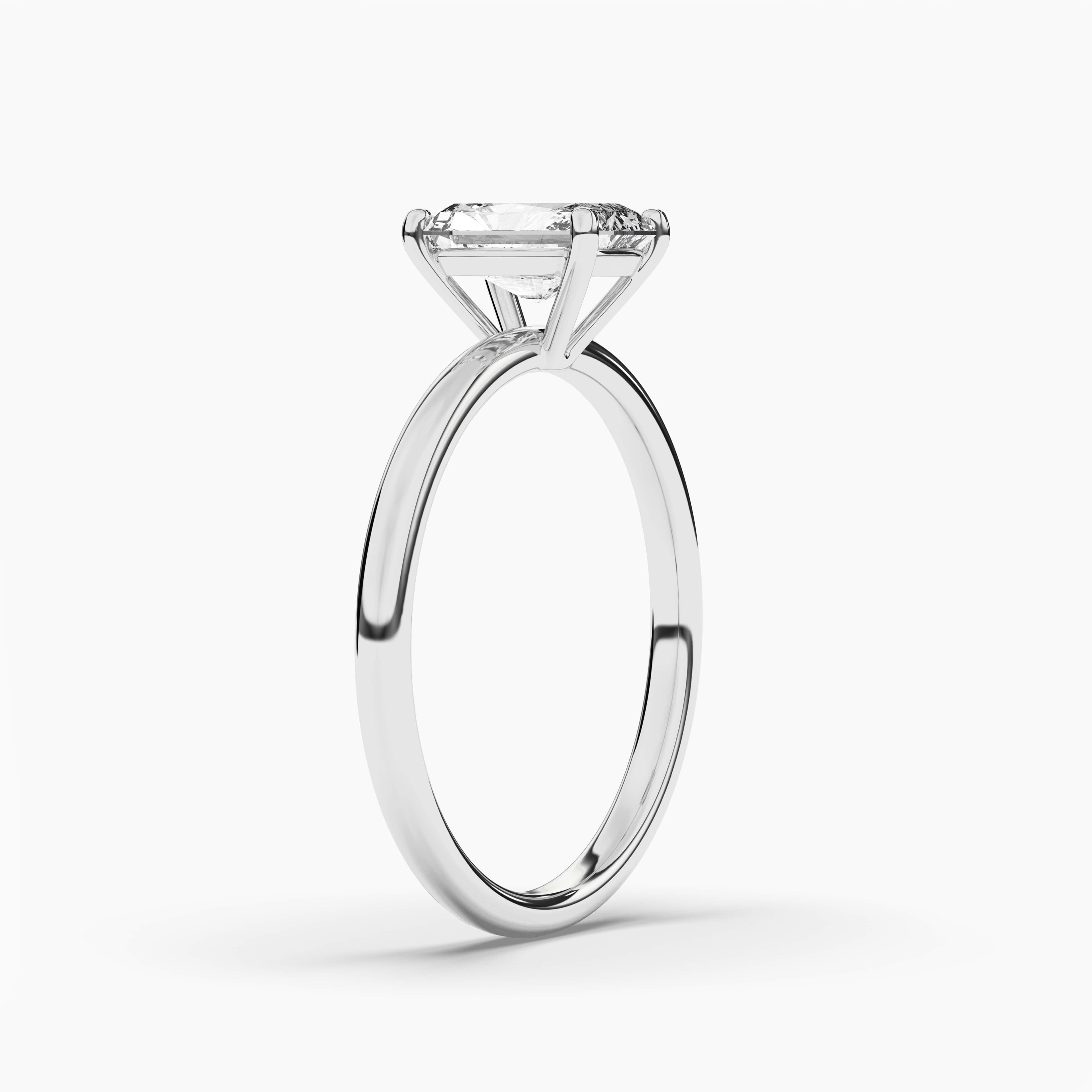 women's diamond solitaire ring