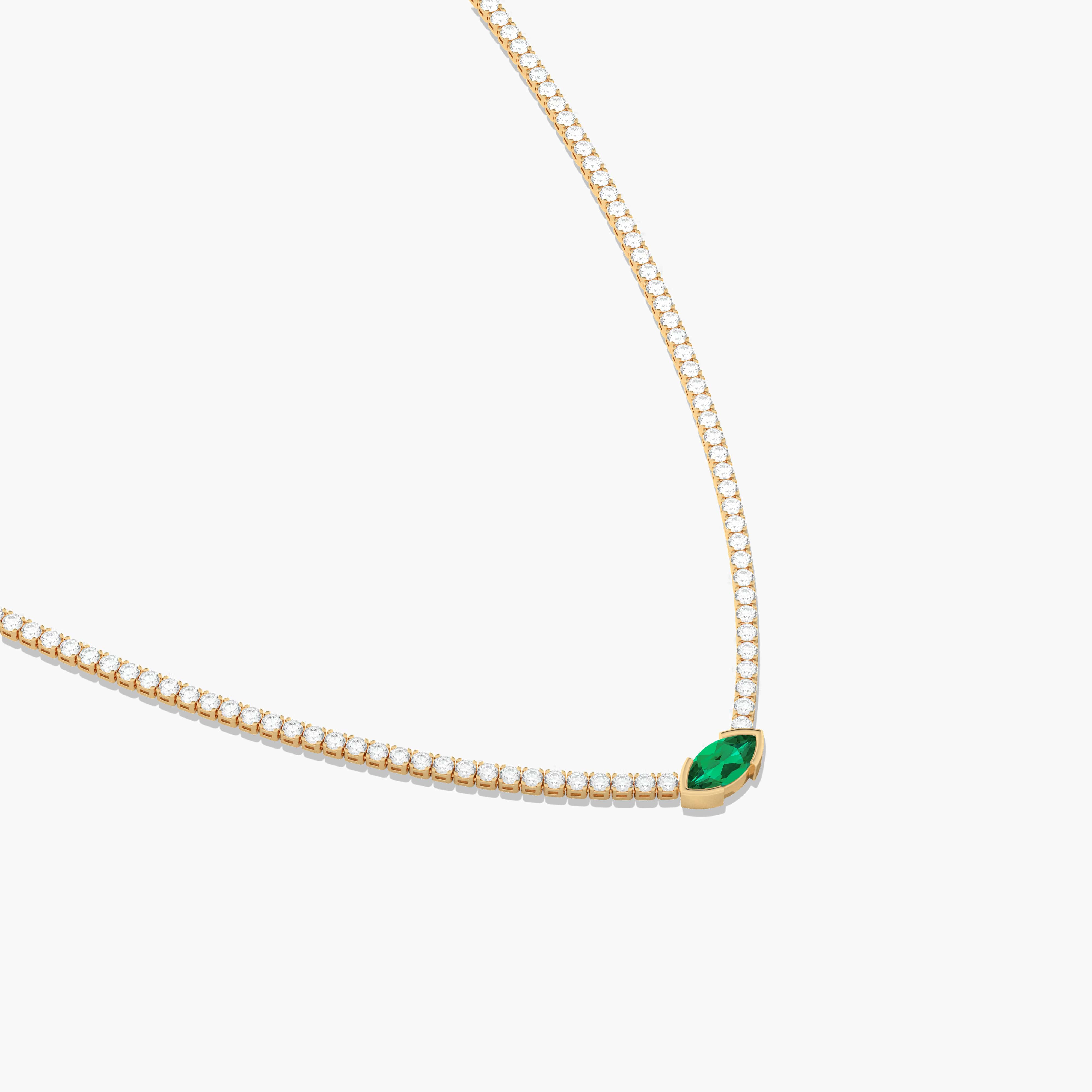 emerald necklace yellow gold