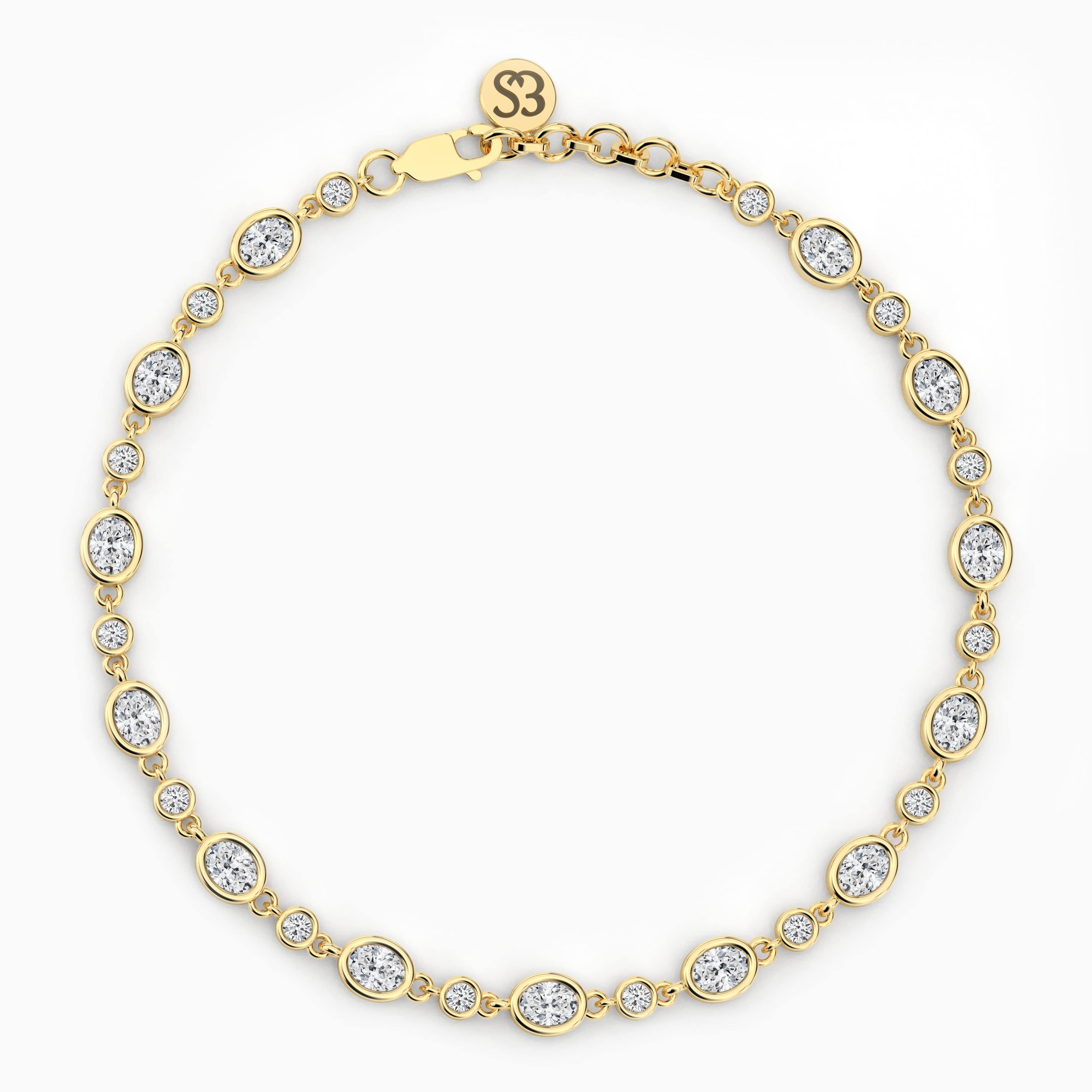 Yellow Gold Tennis Bracelet In Oval And Round Cut Diamond For Woman 