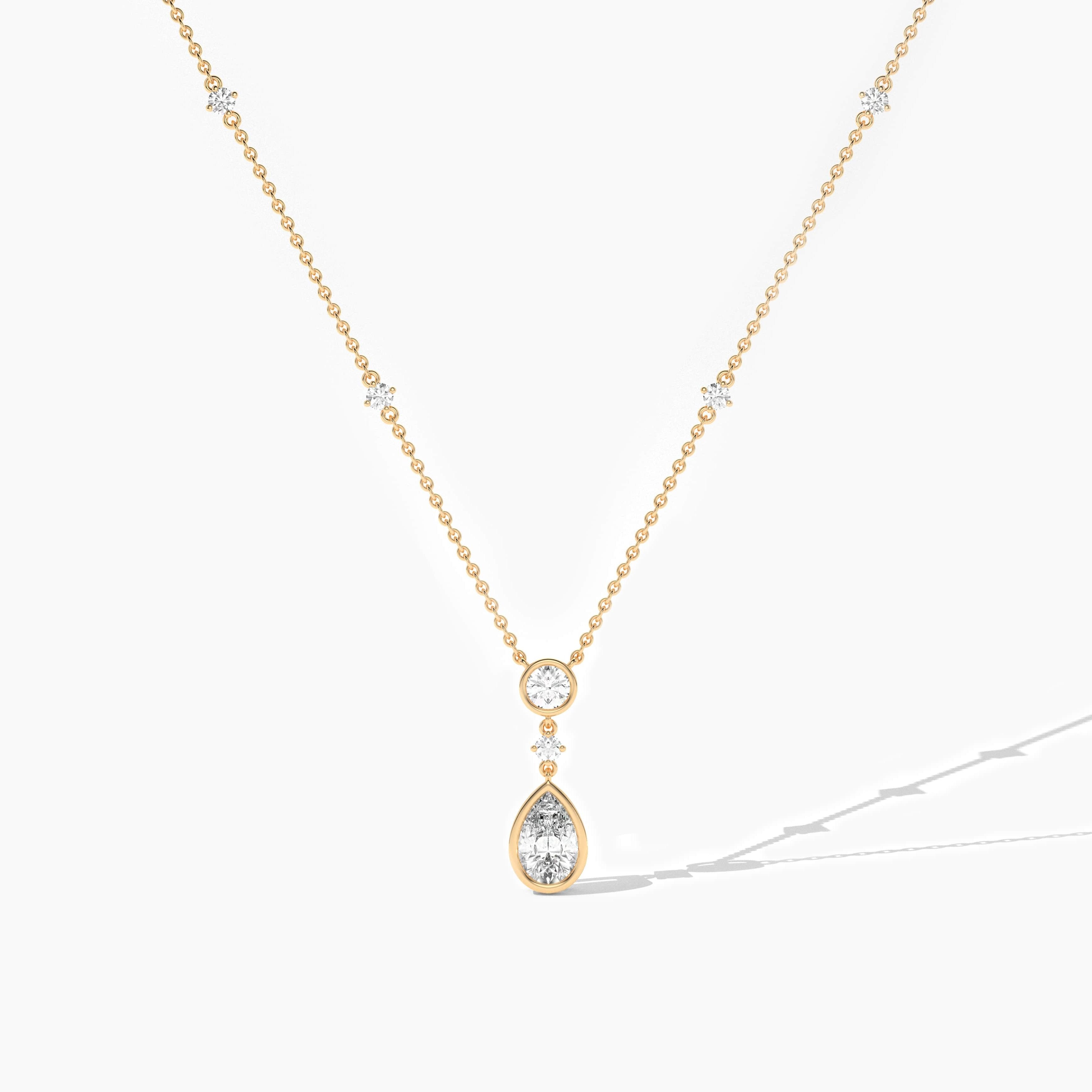 diamond pendent necklace