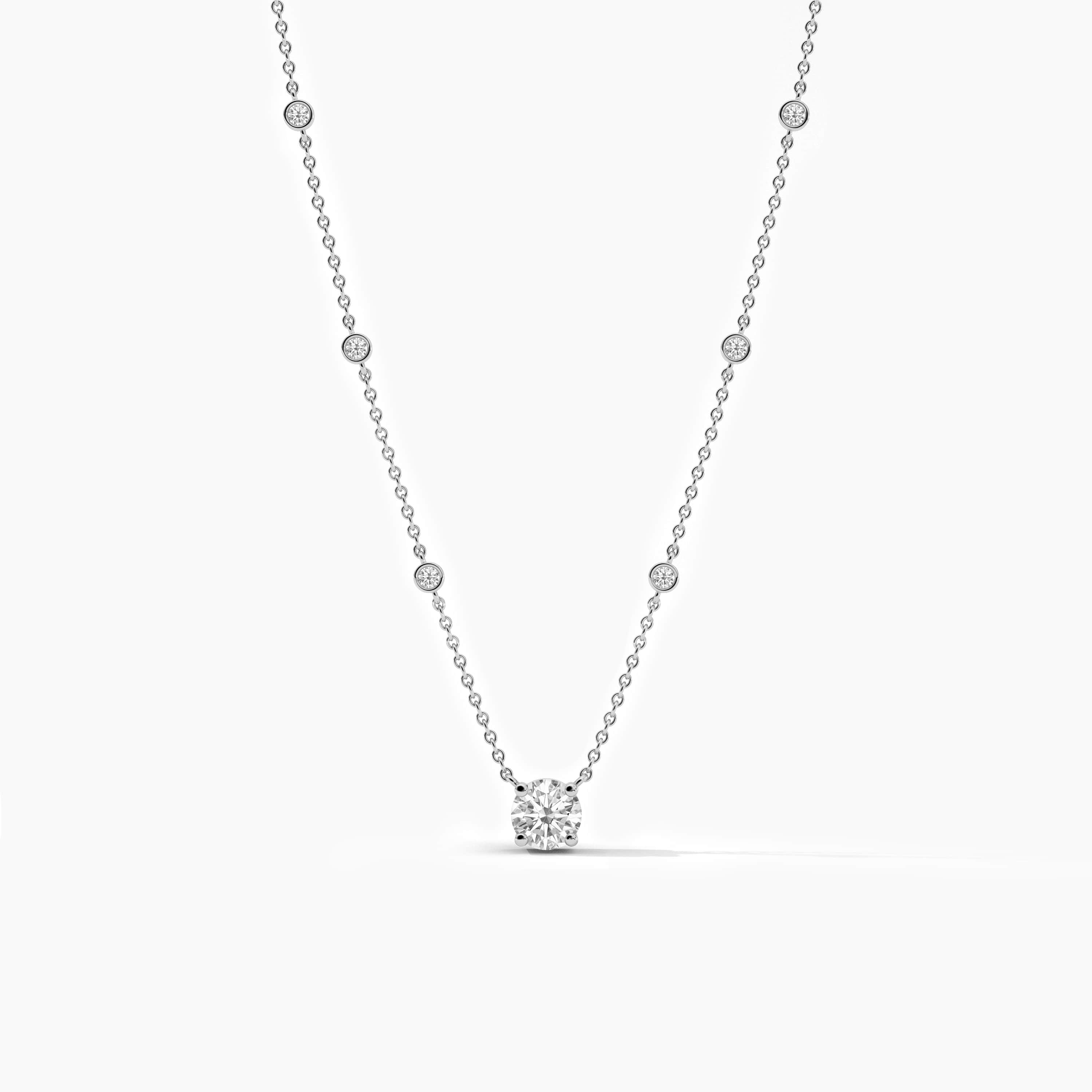  14K GOLD DIAMOND STATION NECKLACE