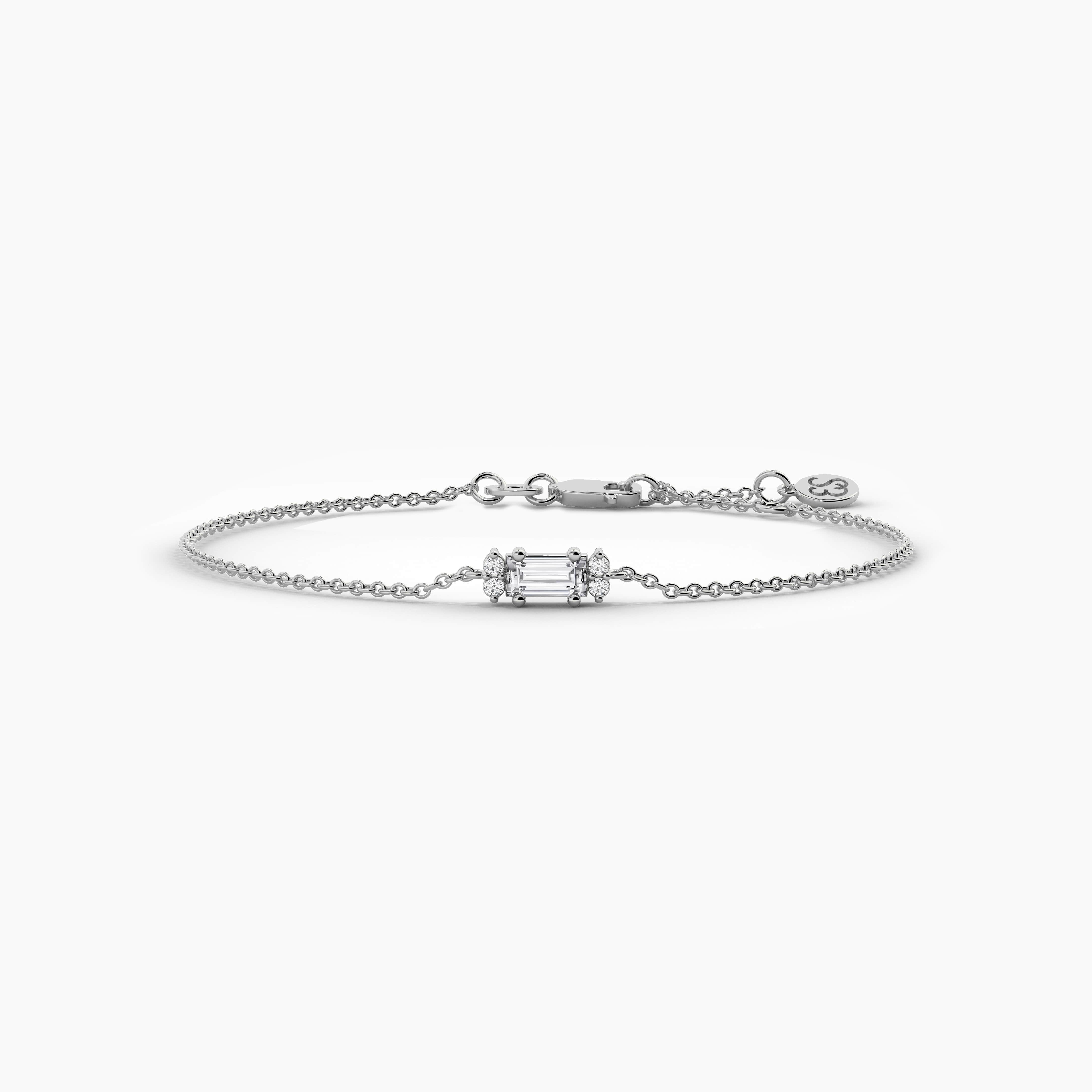 Round And Baguette Cut Diamond In White Gold Chain Bracelet 