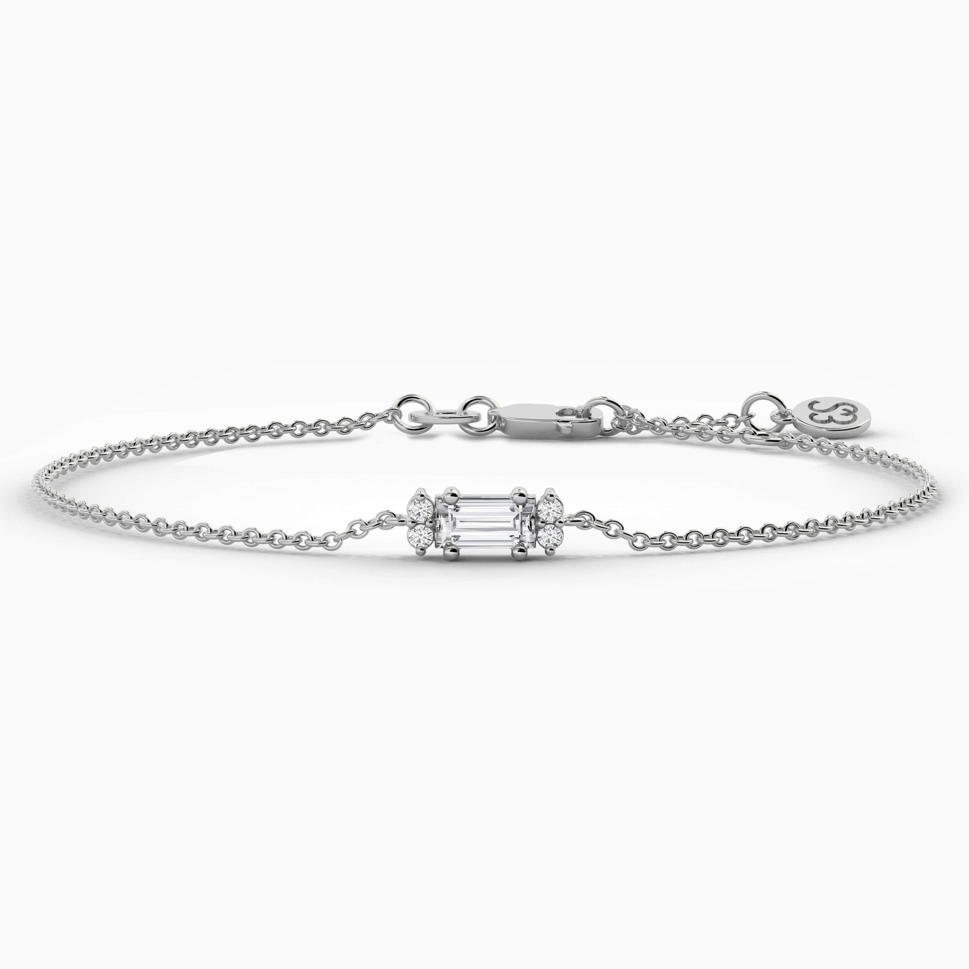 Round And Baguette Cut Diamond In White Gold Chain Bracelet 