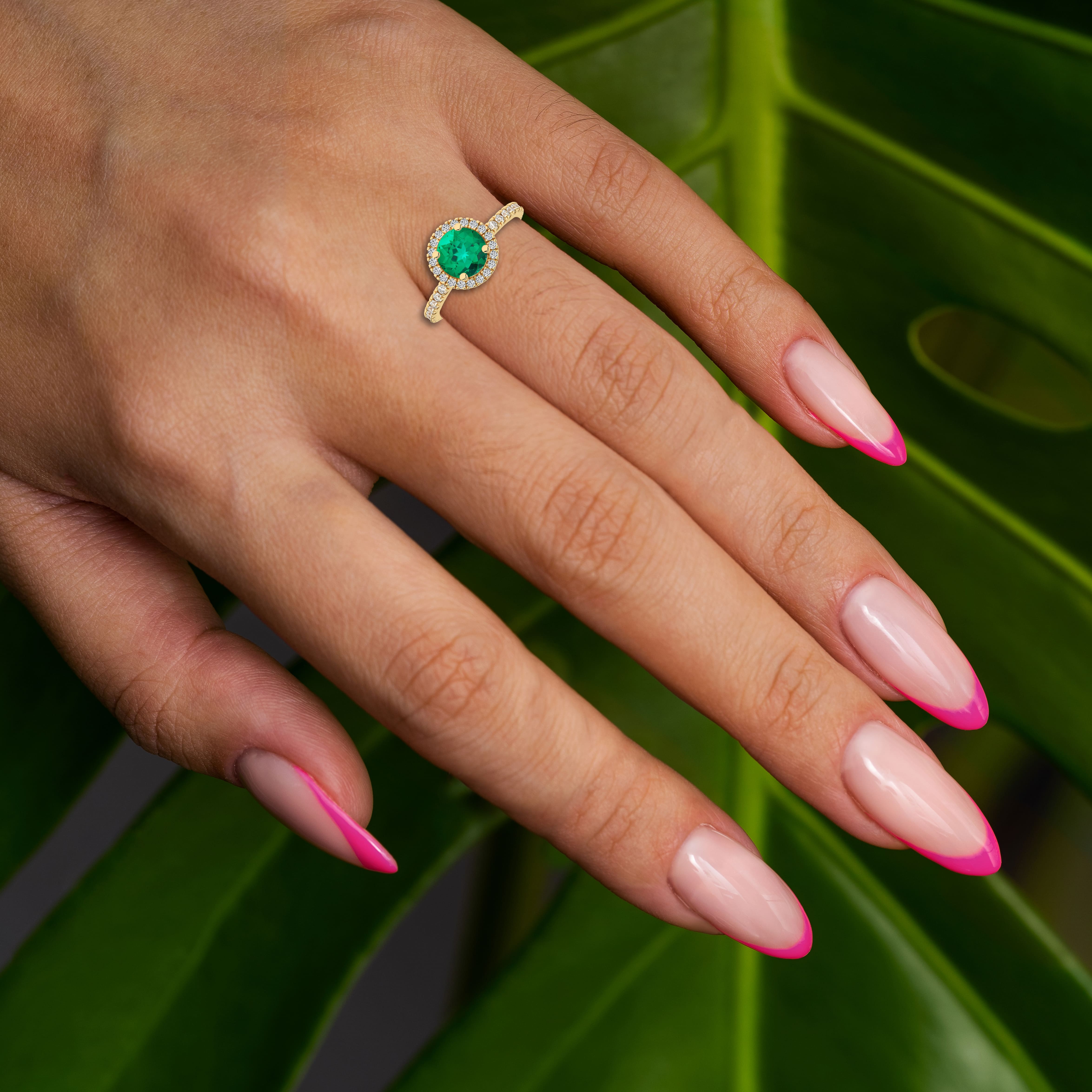 Round Cut Emerald Halo Women's Ring 